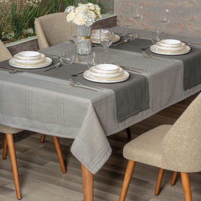 Tableclouth10a