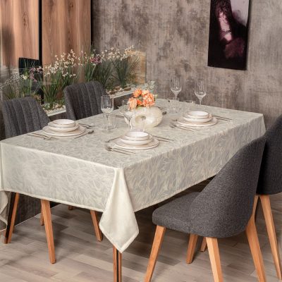 Tableclouth4a