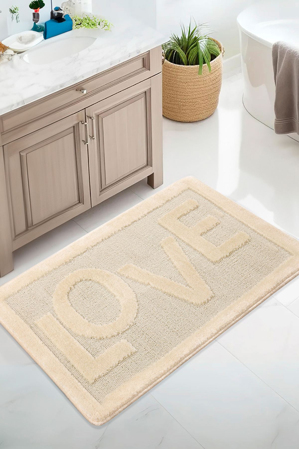 217CCL111820-201.jpg Love - Cream – Патосник за бања - Image 1