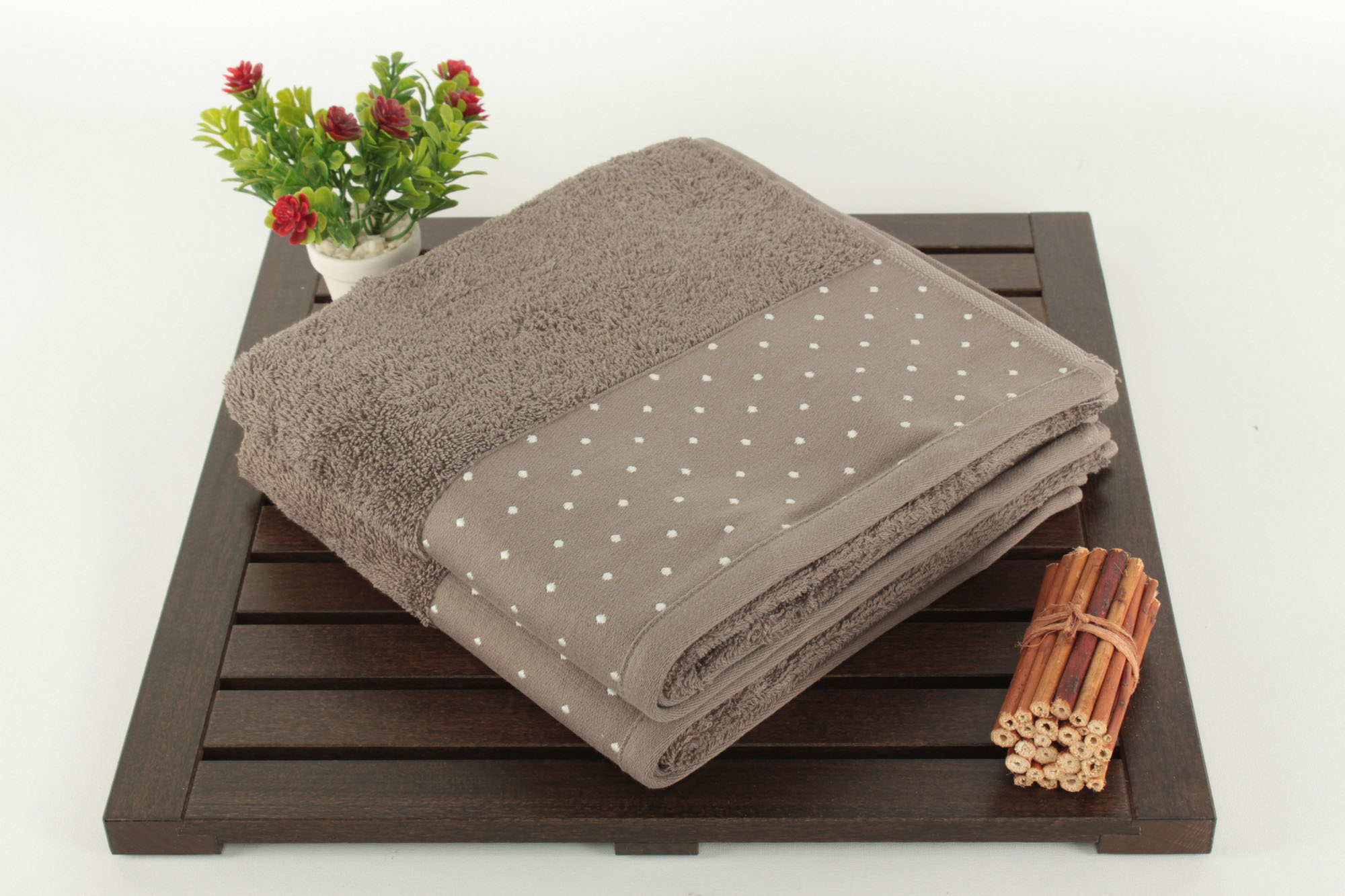 321SHS123120-201.jpg Pitircik - Brown – Комплет за рачни крпи (2 парчиња) - Image 1